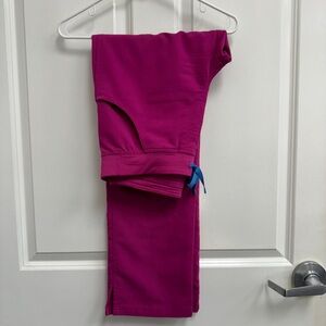 Womens Figs Scrub Pant Raspberry Sorbet M